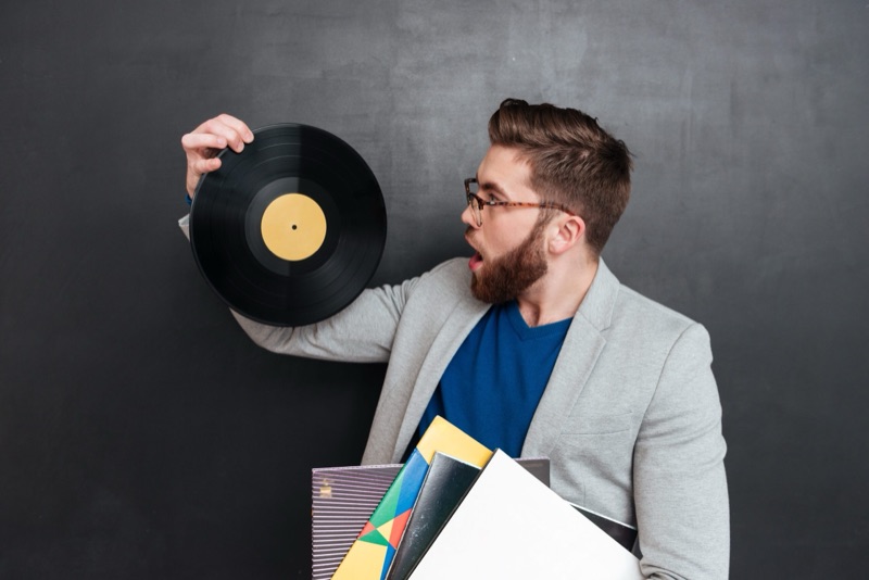 Ile wytrzyma płyta CD? Jak o nią dbać?